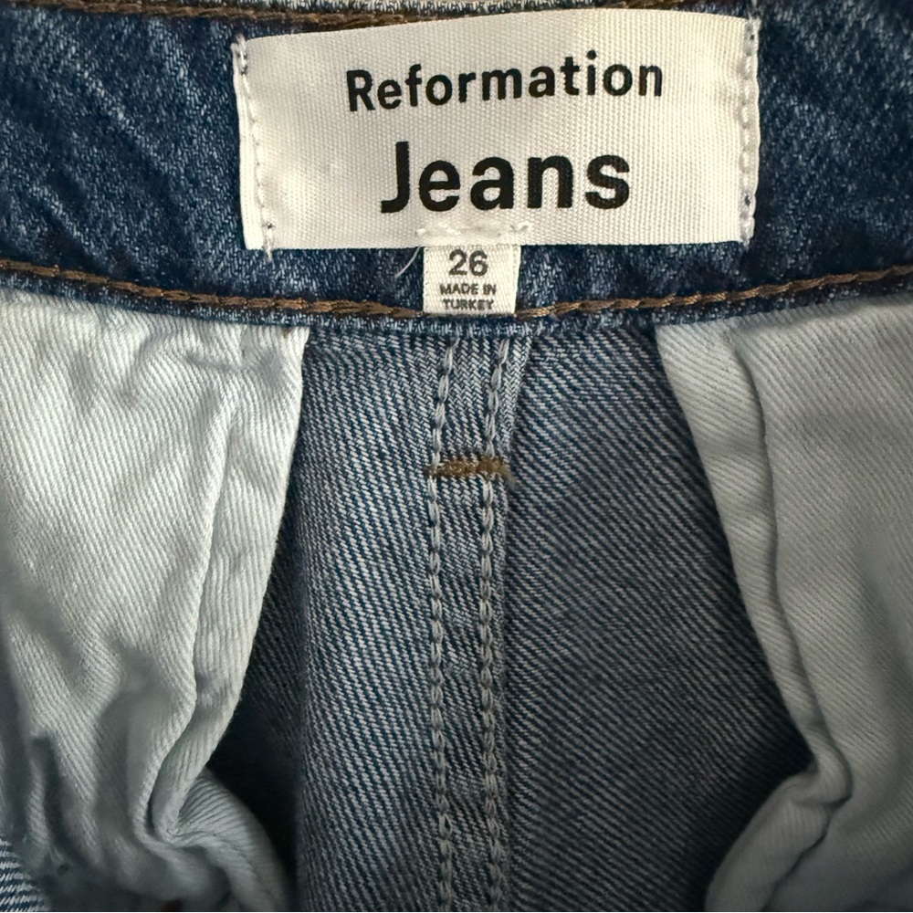 Reformation Montauk pleated trouser wide leg jean | size 26 - Picture 5 of 11